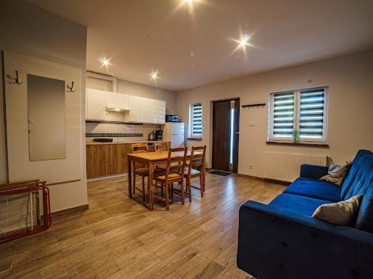 Apartamenty Kolo Brzegu Гонски Номер фото