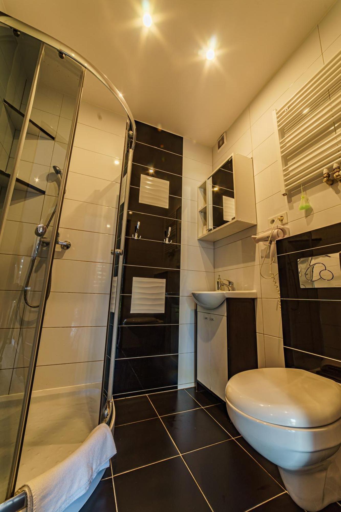 Apartamenty Kolo Brzegu Гонски Номер фото